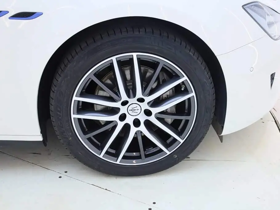 Maserati Ghibli 2021 — Photo 12/20