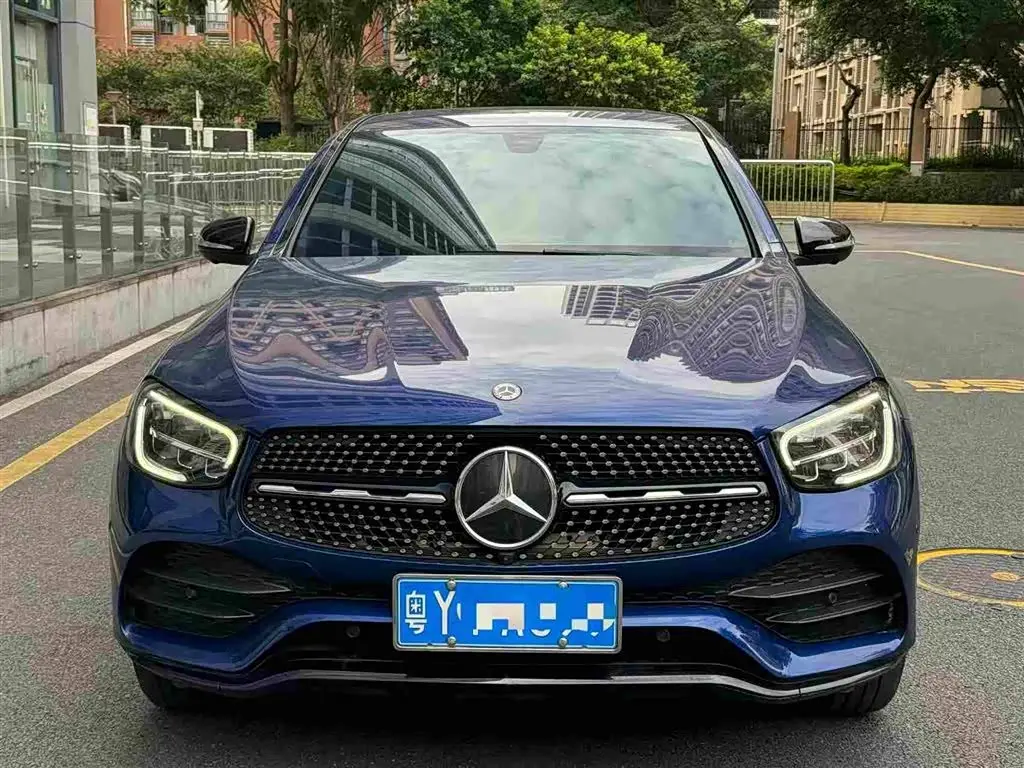 Mercedes-Benz GLC Coupe 2020 — Фото 3/10