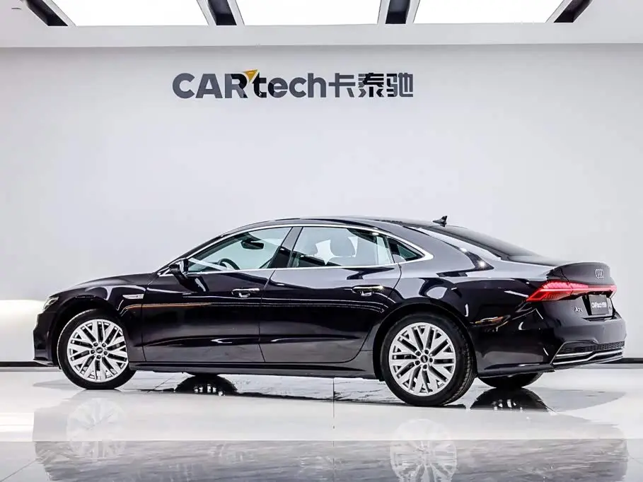 Audi A7L 2024 — Photo 4/20