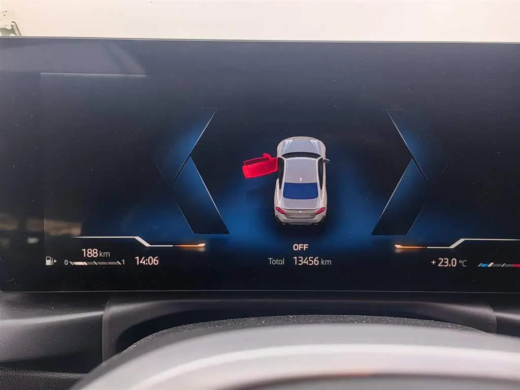 BMW 2 Series 2025 — Şəkil 12/18