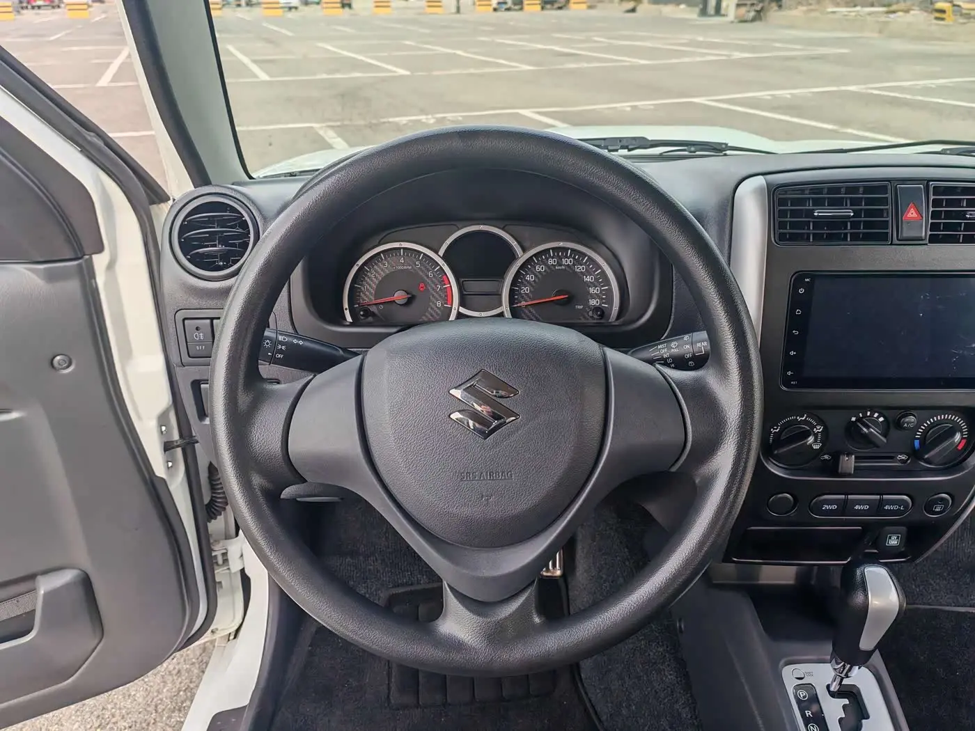 Suzuki Jimny 2017 — Фото 8/20