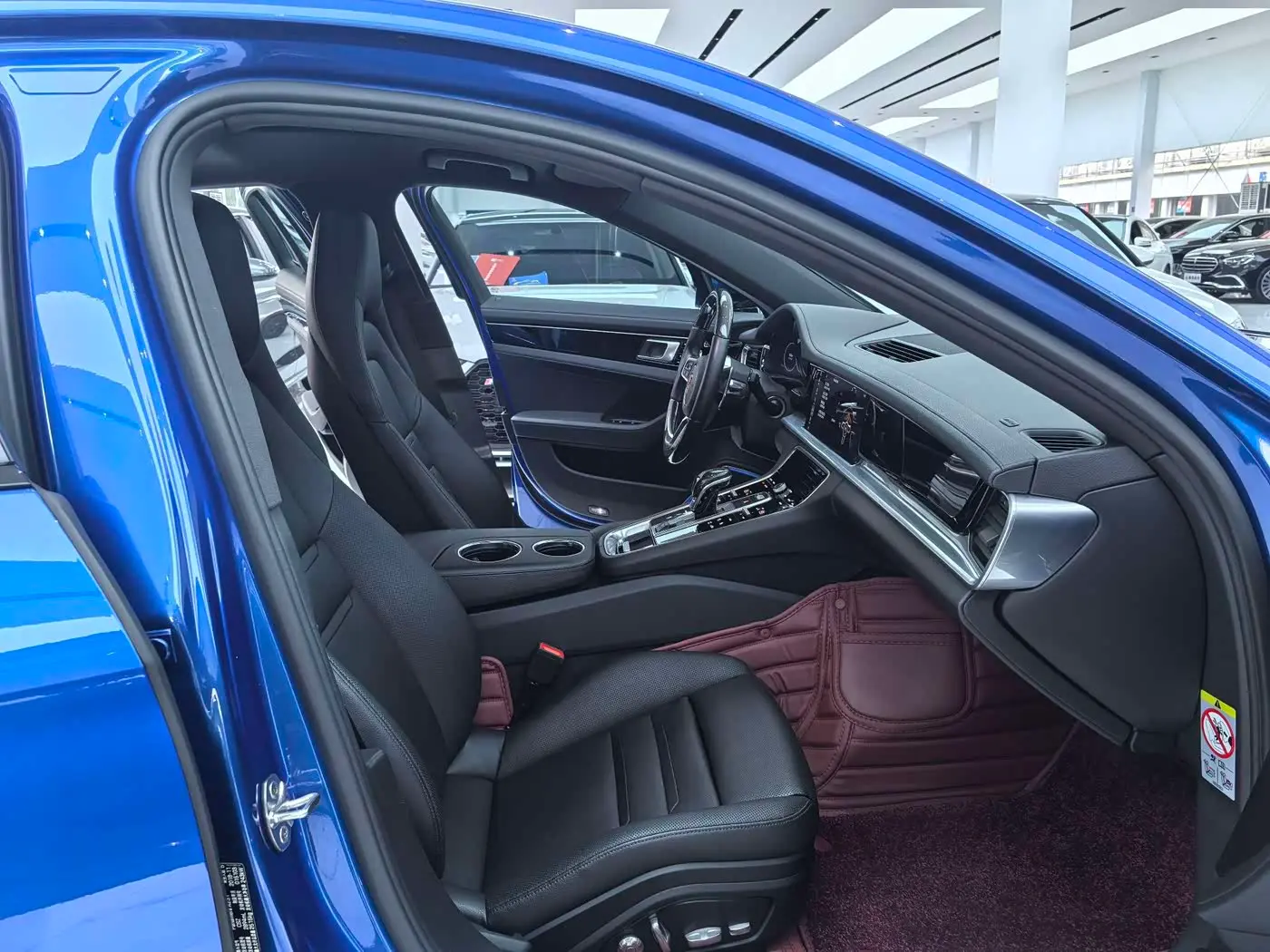 Porsche Panamera 2019 — Şəkil 12/15