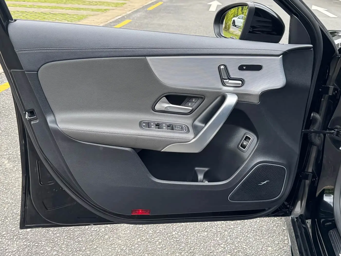 Mercedes-Benz A-Class AMG 2021 — Photo 4/20