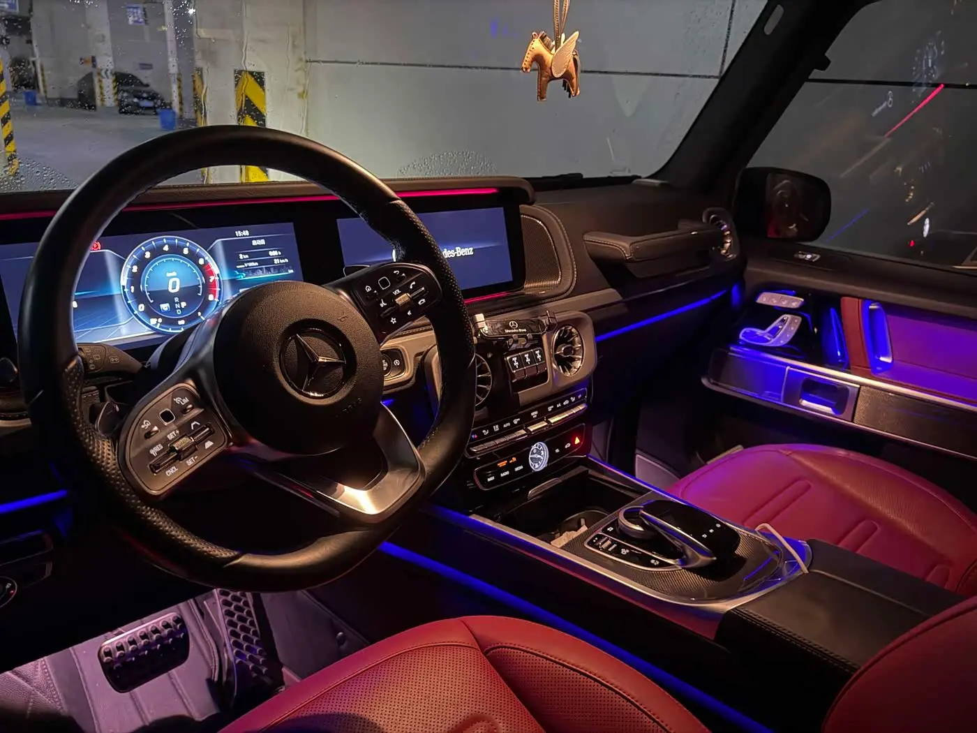Mercedes-Benz G-Class 2022 — Фото 8/15