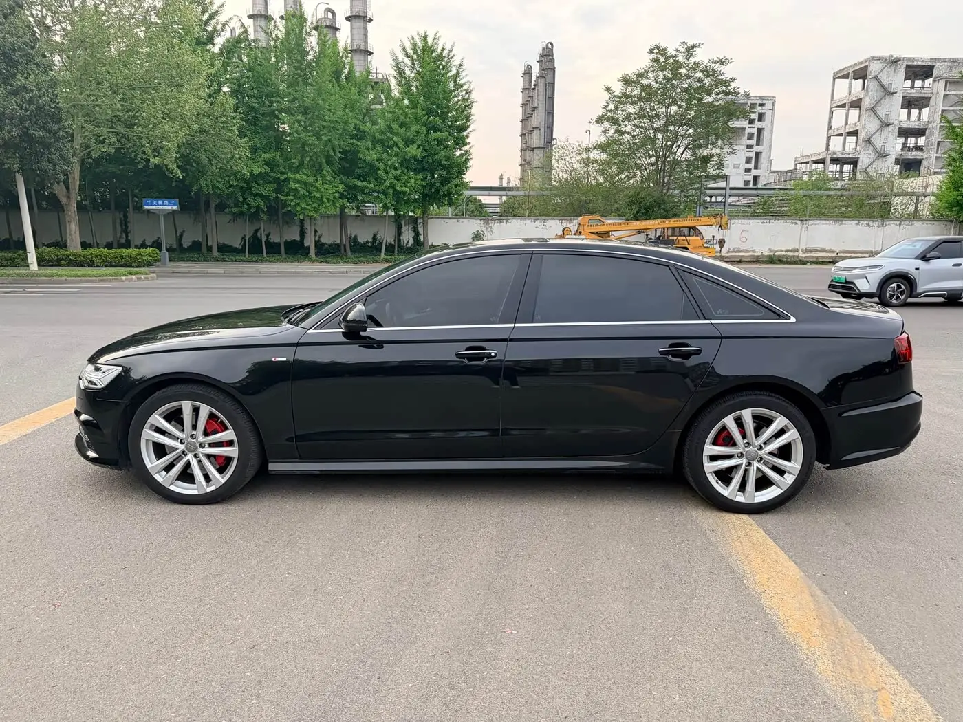 Audi A6L 2018 — Şəkil 4/9