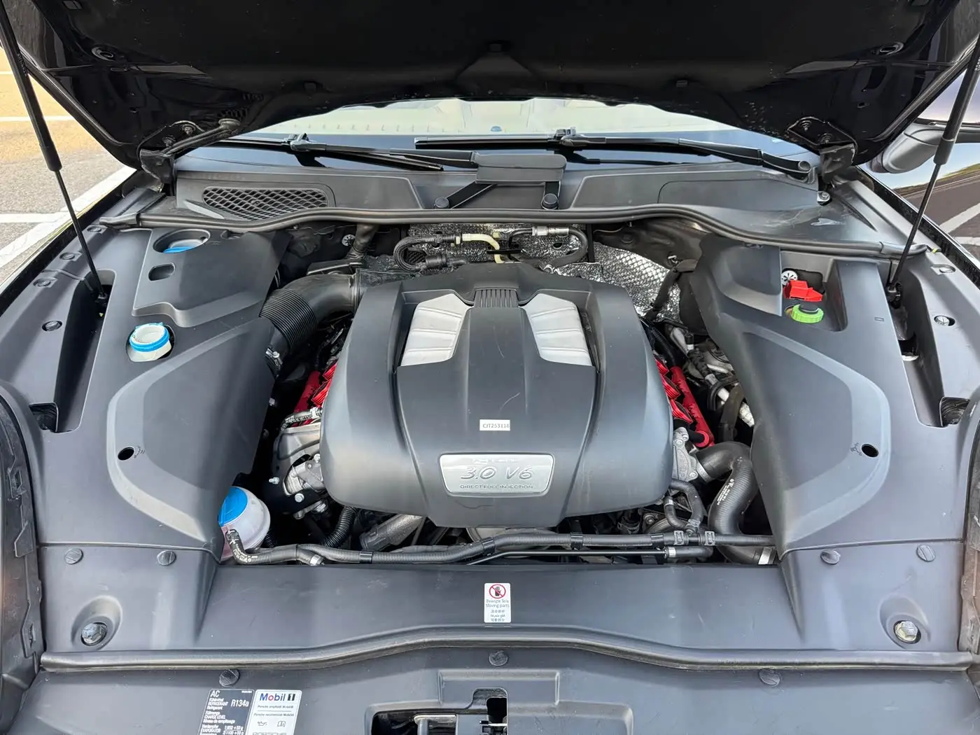 Porsche Cayenne 2015 — Photo 10/19