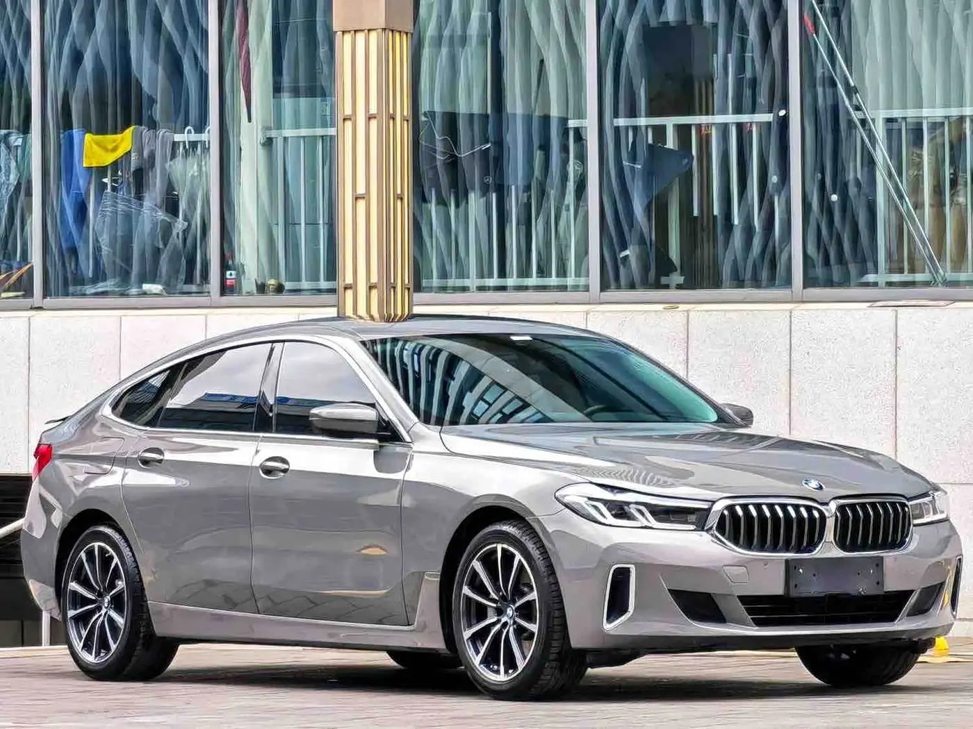 BMW 6 Series GT 2022 — Photo 3/16