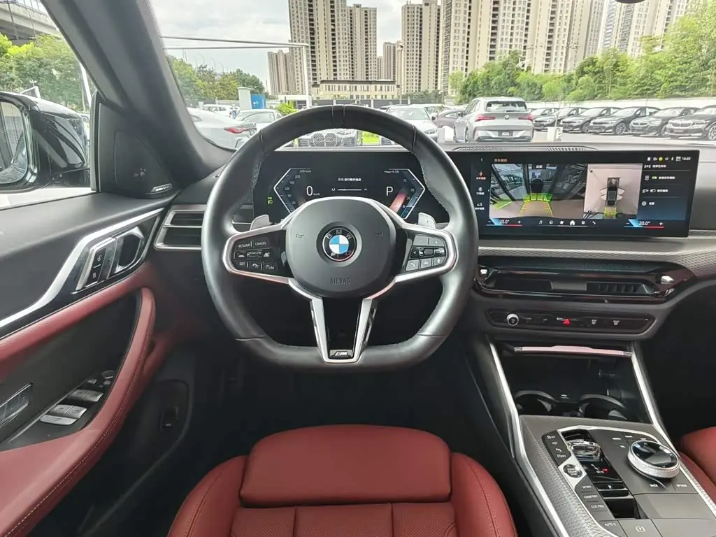BMW 4 Series 2025 — Photo 15/18