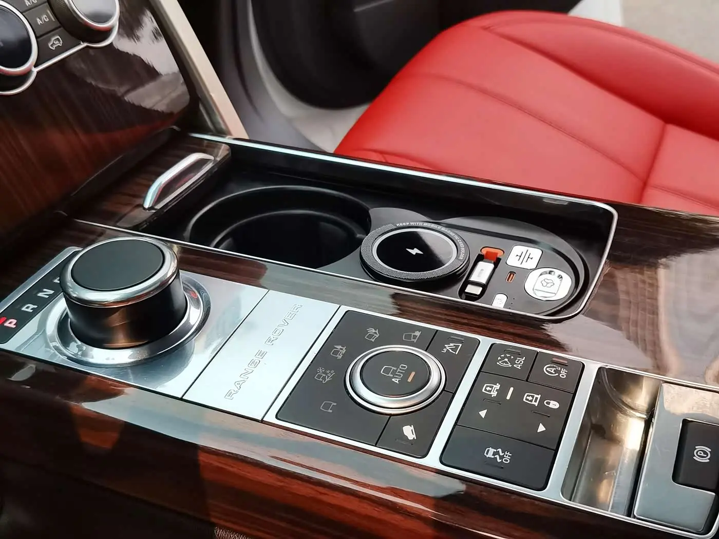 Land Rover Range Rover 2016 — Фото 9/20