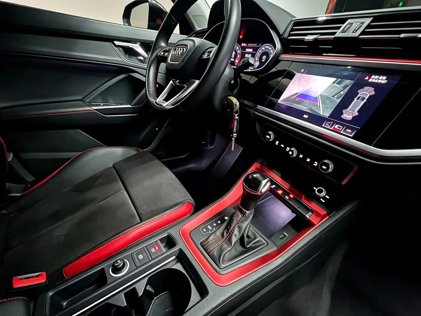 Audi Q3 2020 — Photo 9/16