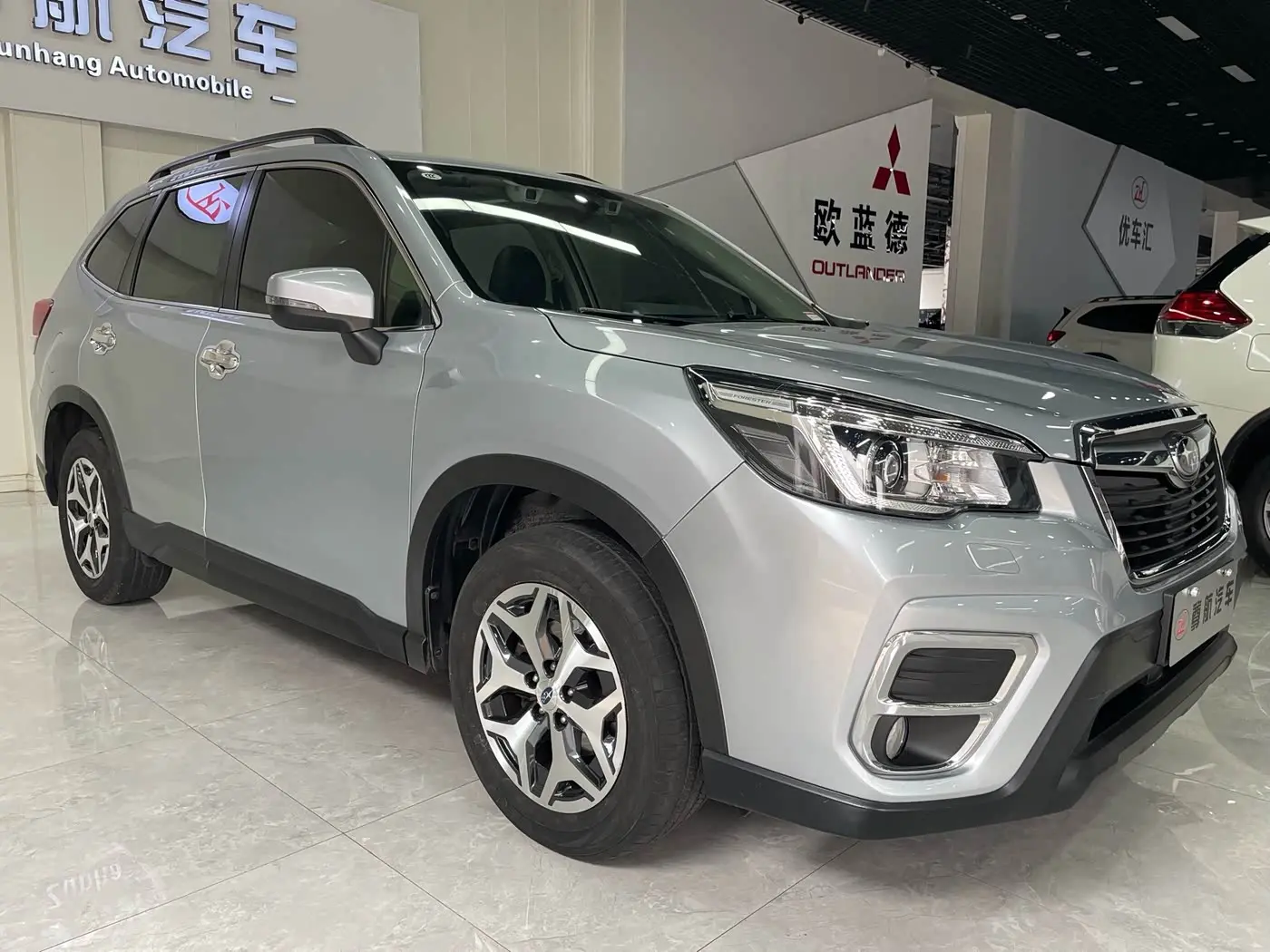 Subaru Forester 2021 — Фото 10/20