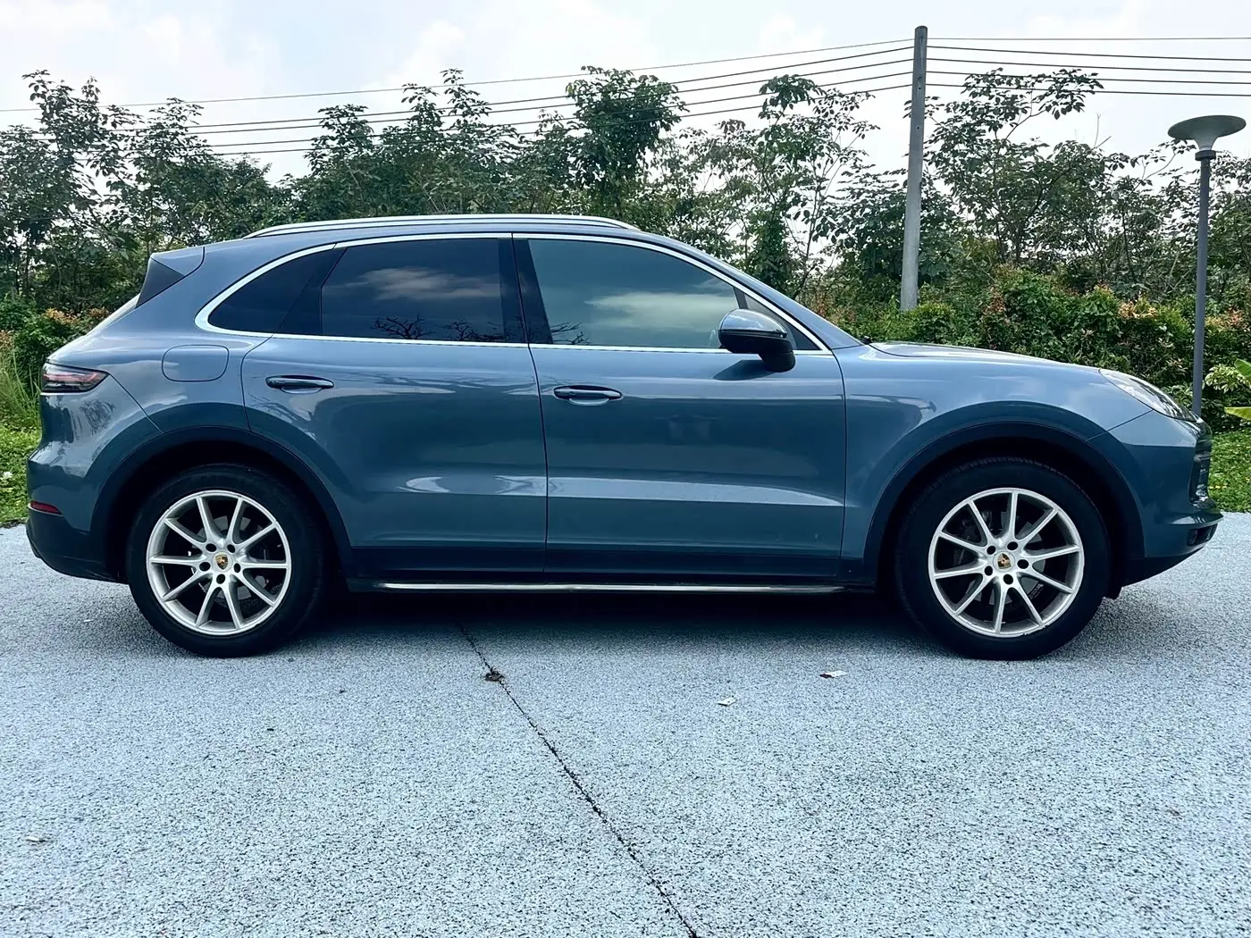 Porsche Cayenne 2018 — Photo 7/16
