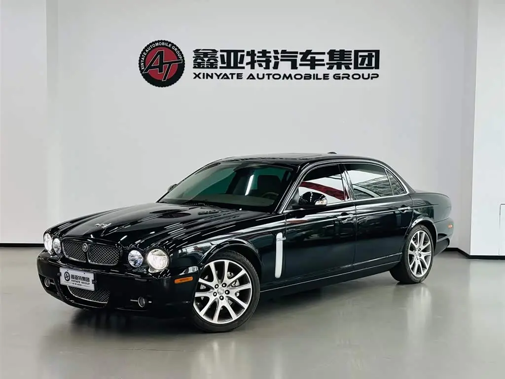 Jaguar XJ 2008 — Фото 1/20