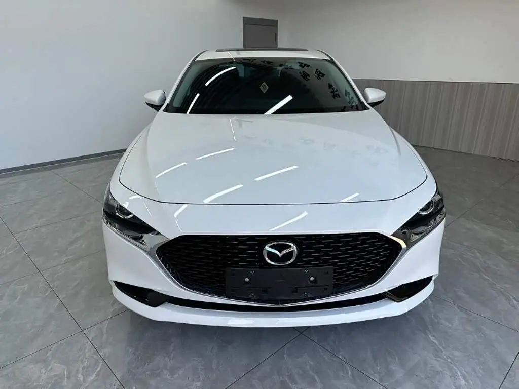 Mazda Mazda3 Axela 2023 — Şəkil 2/13