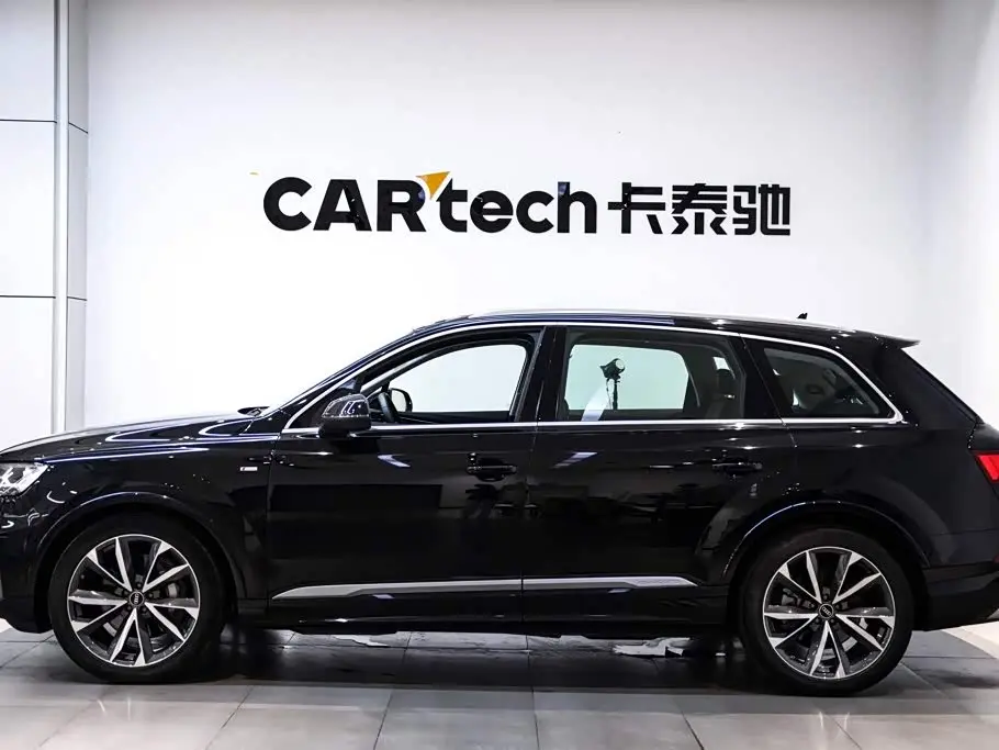 Audi Q7 2023 — Şəkil 8/20