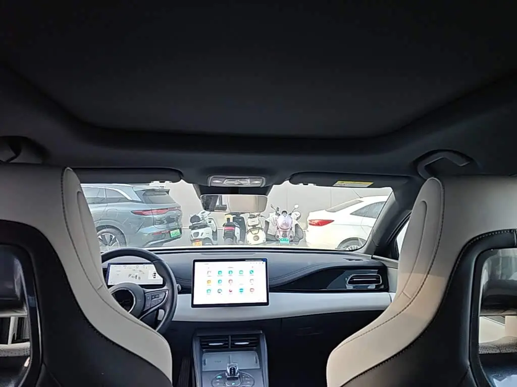 BYD Seal 06 New Energy 2025 — Photo 18/20