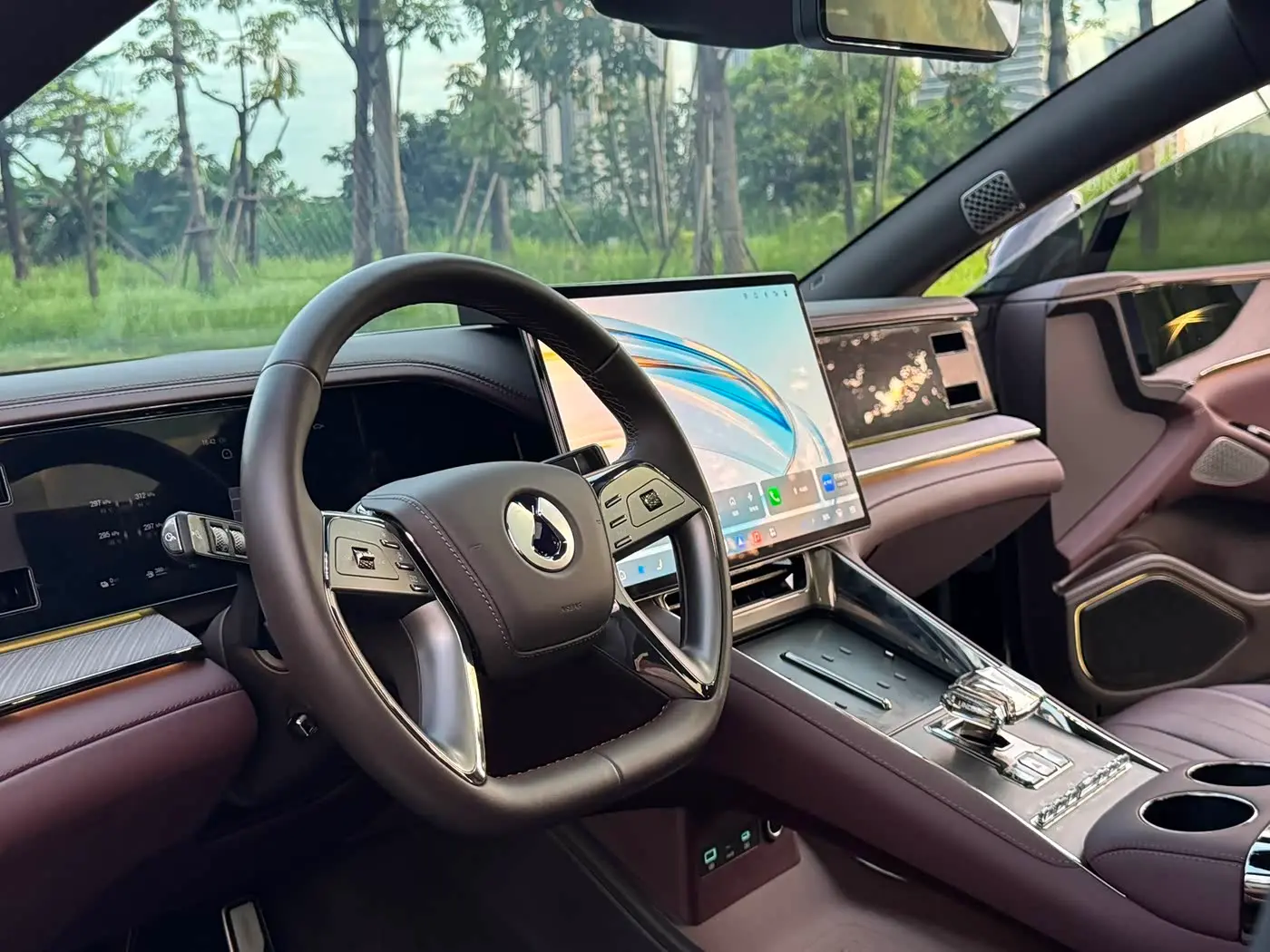 Denza Z9GT 2025 — Photo 15/20
