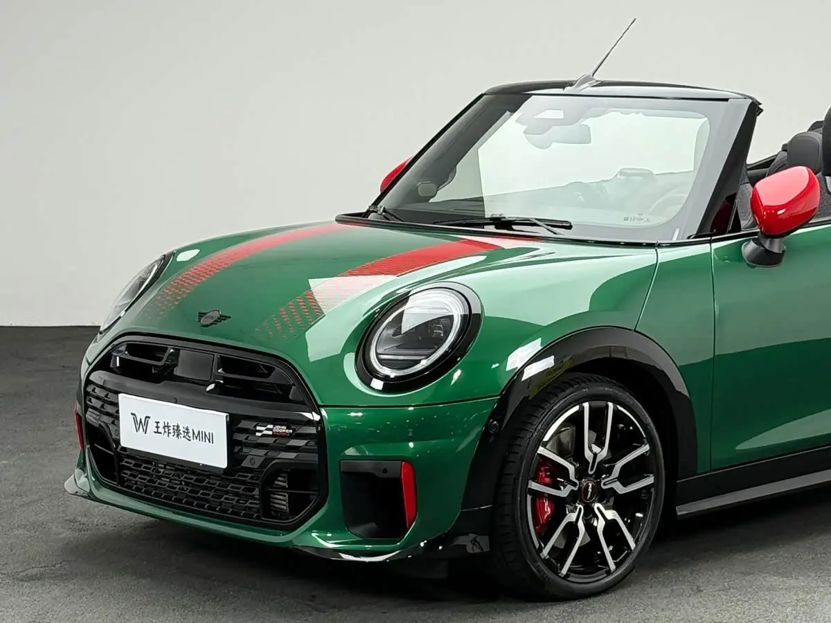 MINI JCW 2026 — Фото 10/20