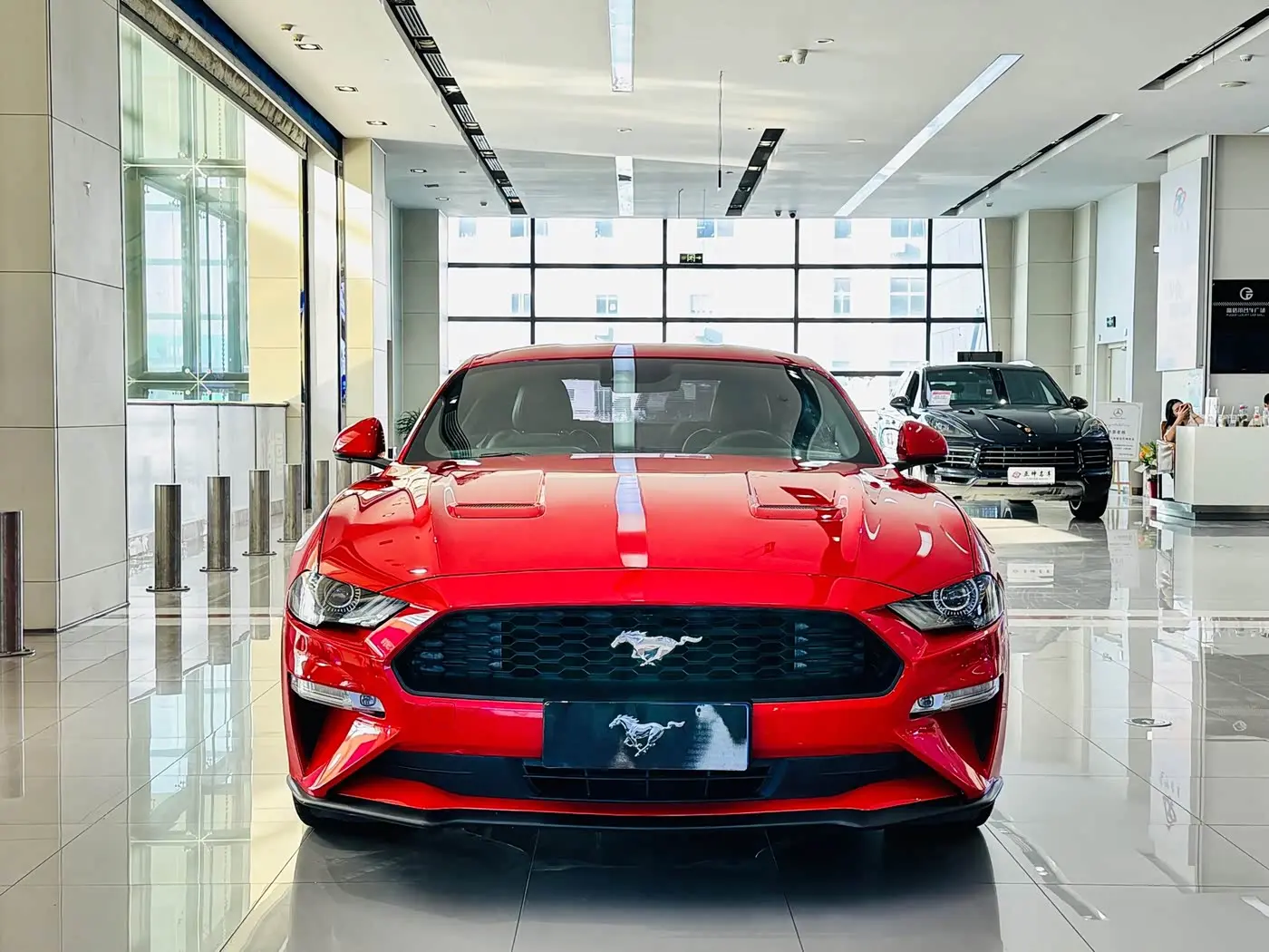 Ford Mustang 2019 — Photo 10/18