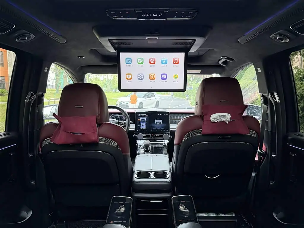 GAC Trumpchi Trumpchi M8 2023 — Photo 16/19