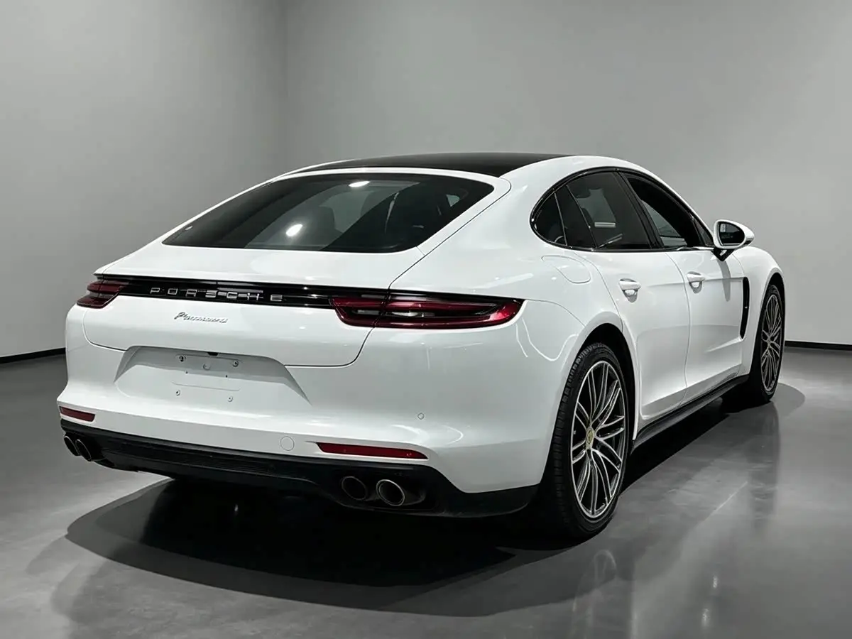 Porsche Panamera 2020 — Photo 7/9