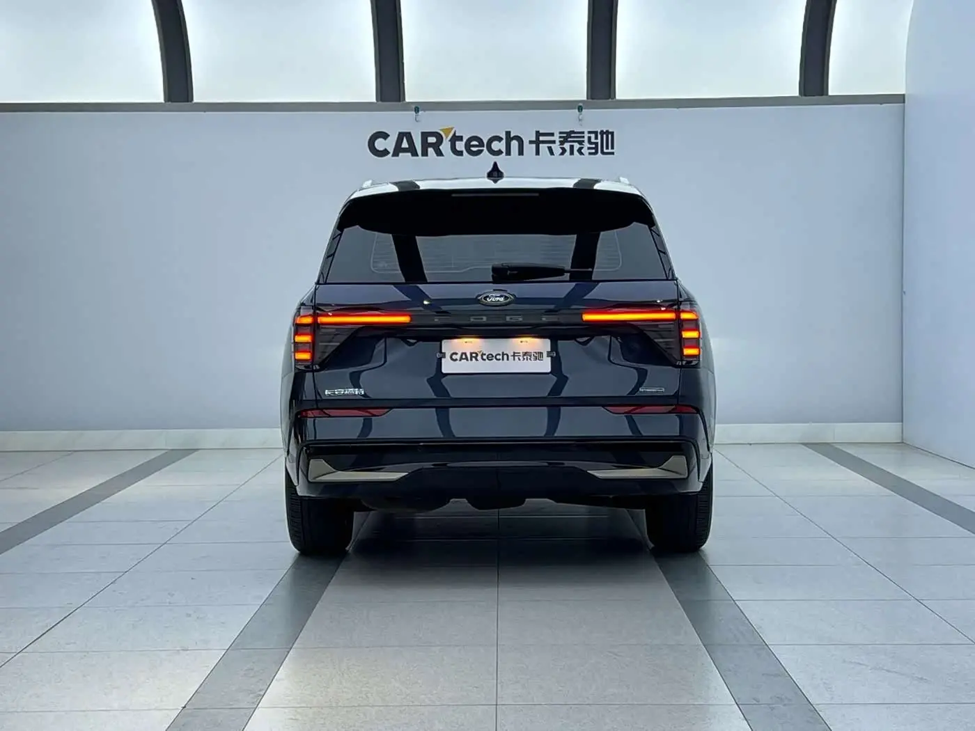 Ford Edge 2023 — Şəkil 2/7