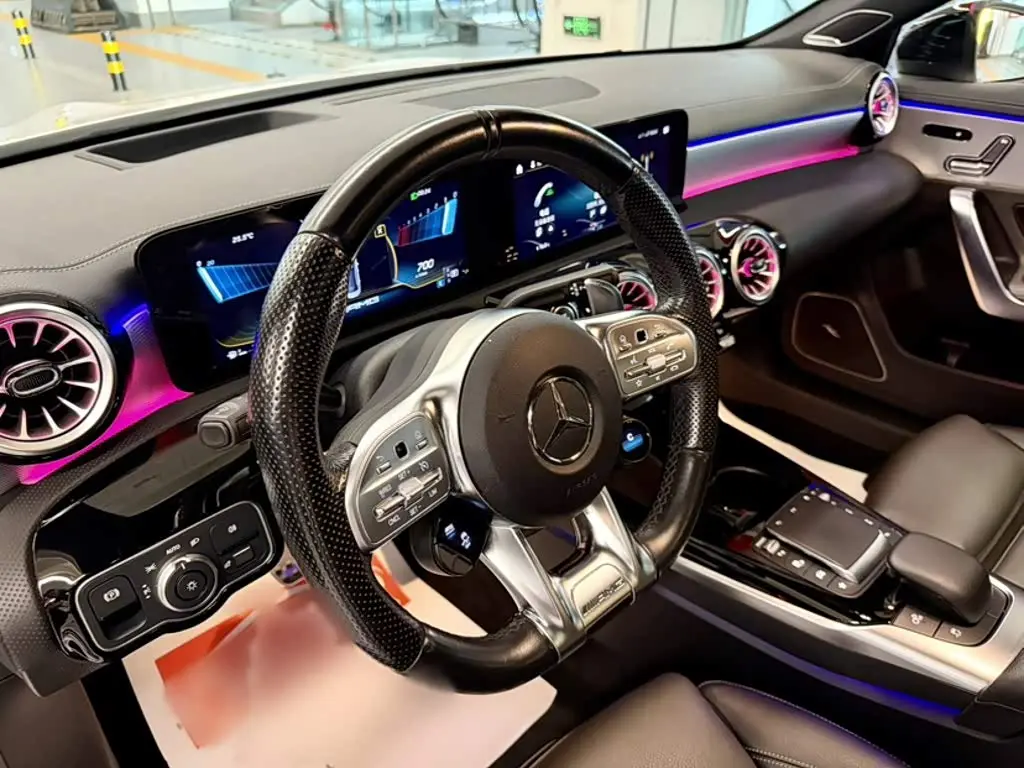 Mercedes-Benz A-Class AMG 2022 — Фото 14/14