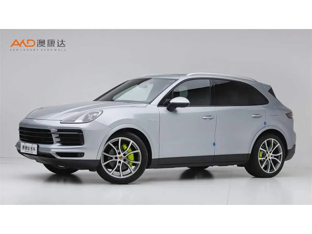 Porsche Cayenne New Energy 2021 — Şəkil 1/10