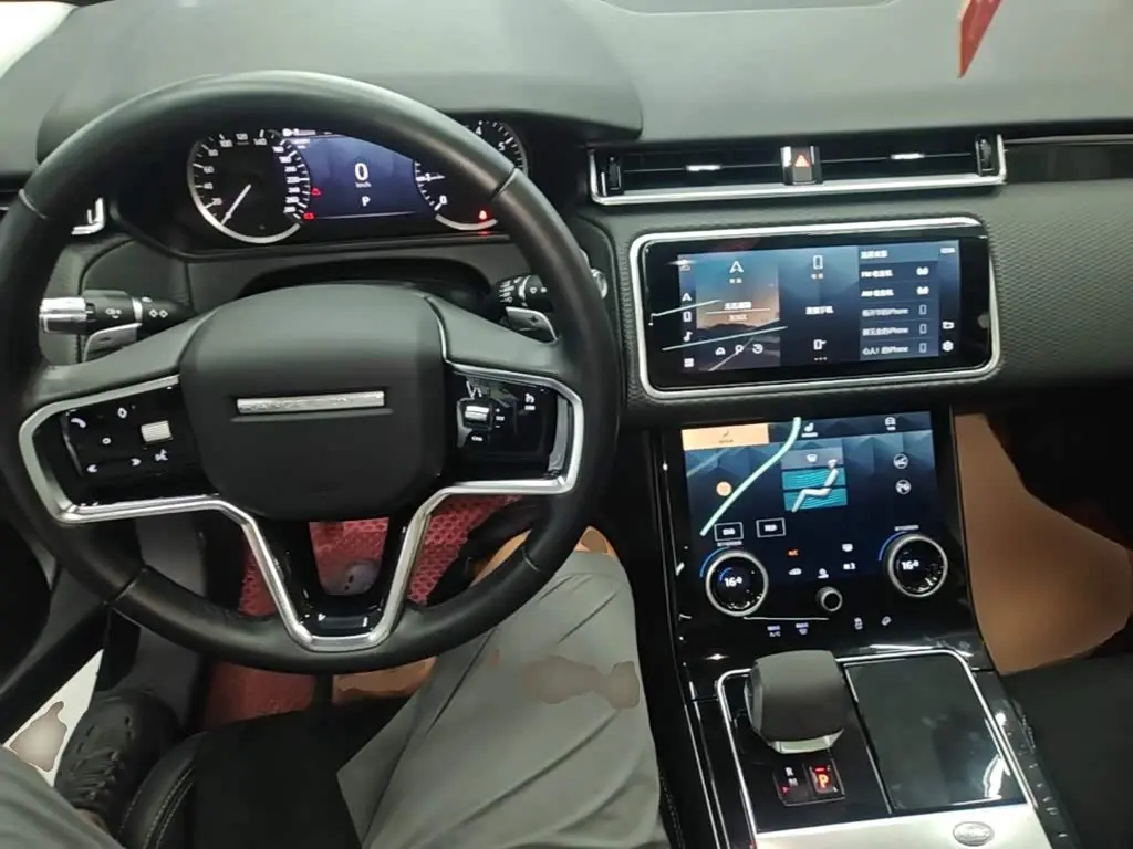 Land Rover Range Rover Velar 2021 — Photo 10/20