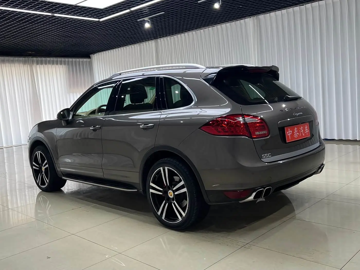 Porsche Cayenne 2014 — Photo 4/20