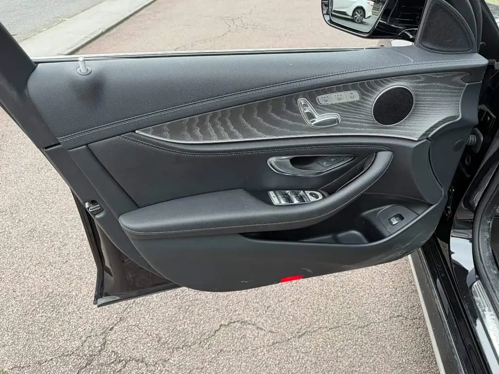 Mercedes-Benz E-Class 2022 — Şəkil 6/14