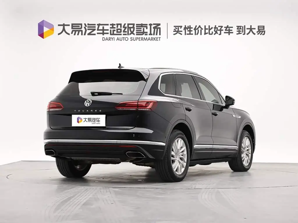 Volkswagen Touareg 2019 — ფოტო 3/19
