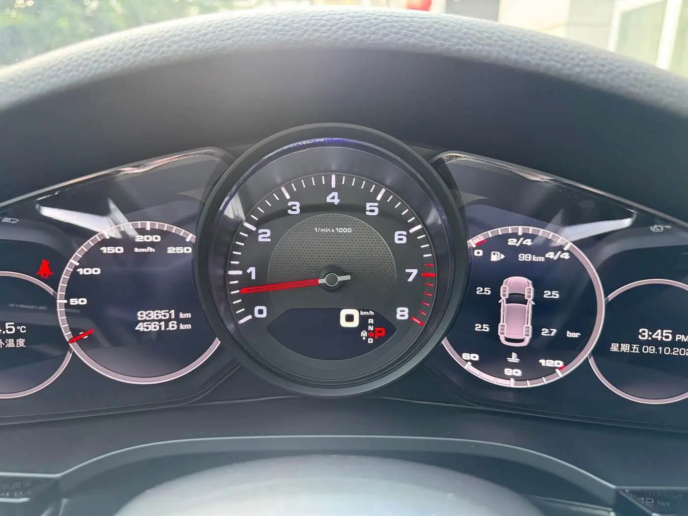 Porsche Cayenne 2021 — Photo 16/20