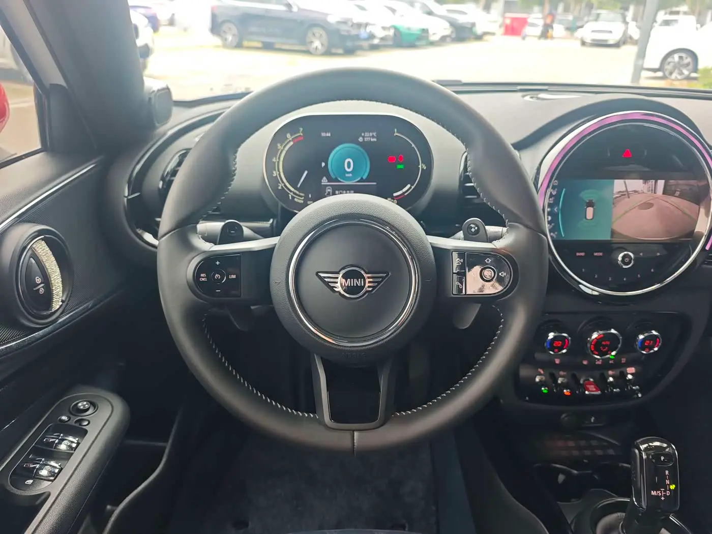 MINI CLUBMAN 2023 — Şəkil 13/15
