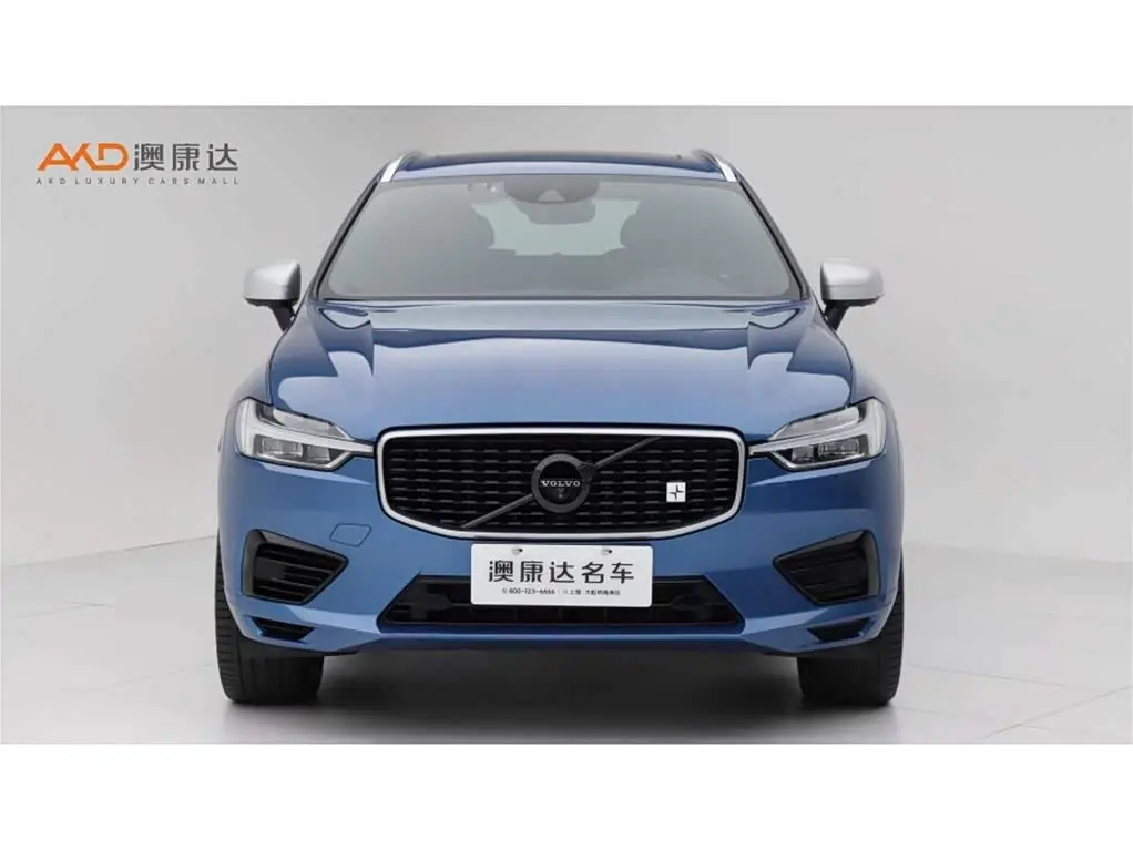 Volvo XC60 Plug-in Hybrid 2020 — Фото 2/10
