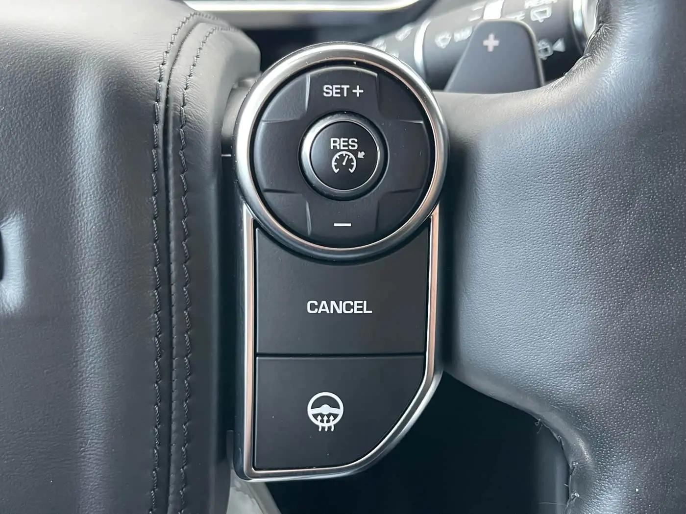 Land Rover Range Rover 2017 — Photo 8/20