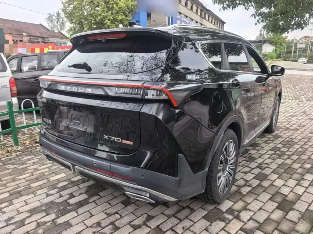 Jetour X70 PLUS 2024 — Photo 7/20