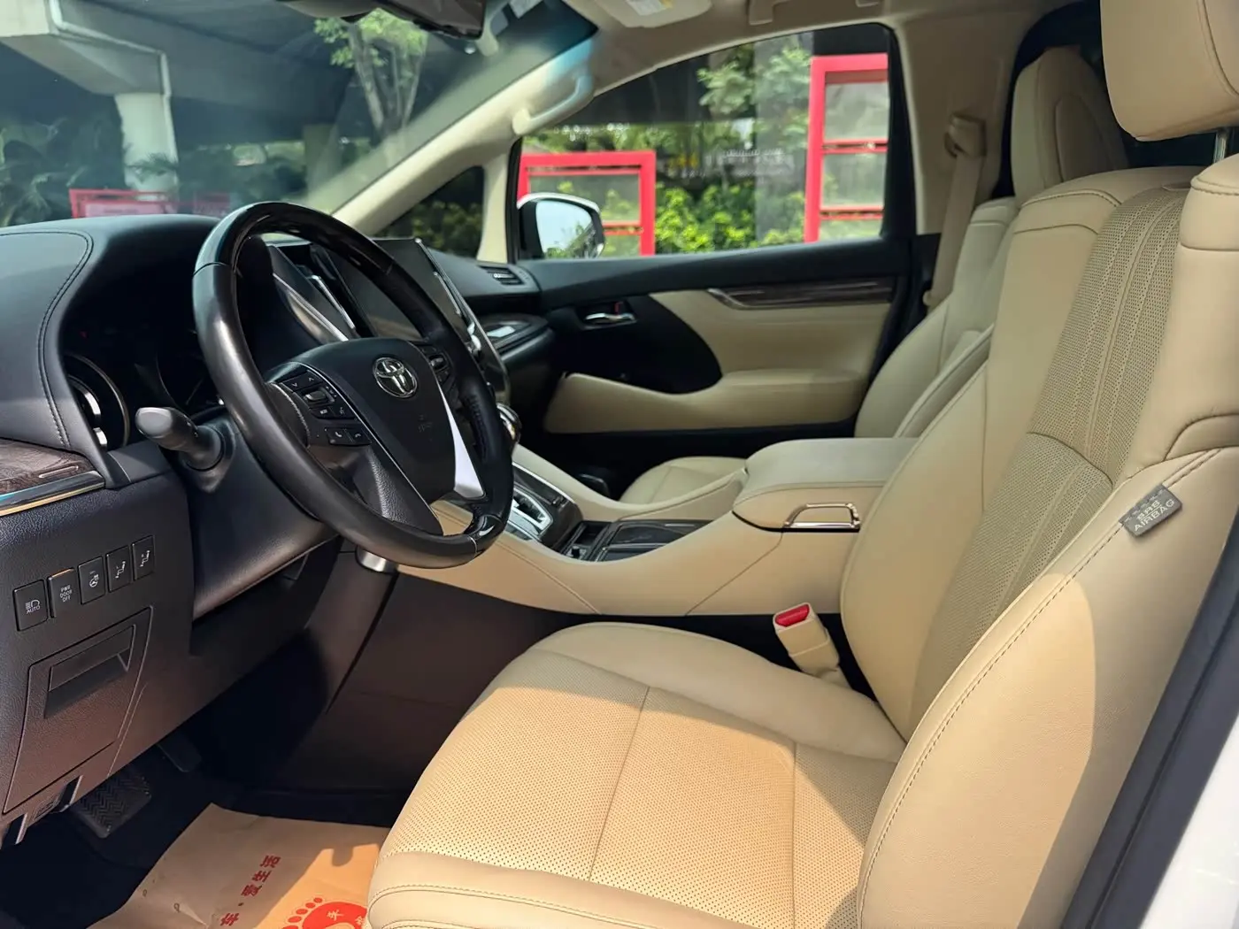 Toyota Alphard 2020 — Фото 12/18