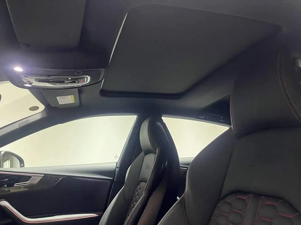 Audi RS 5 2024 — Photo 11/15
