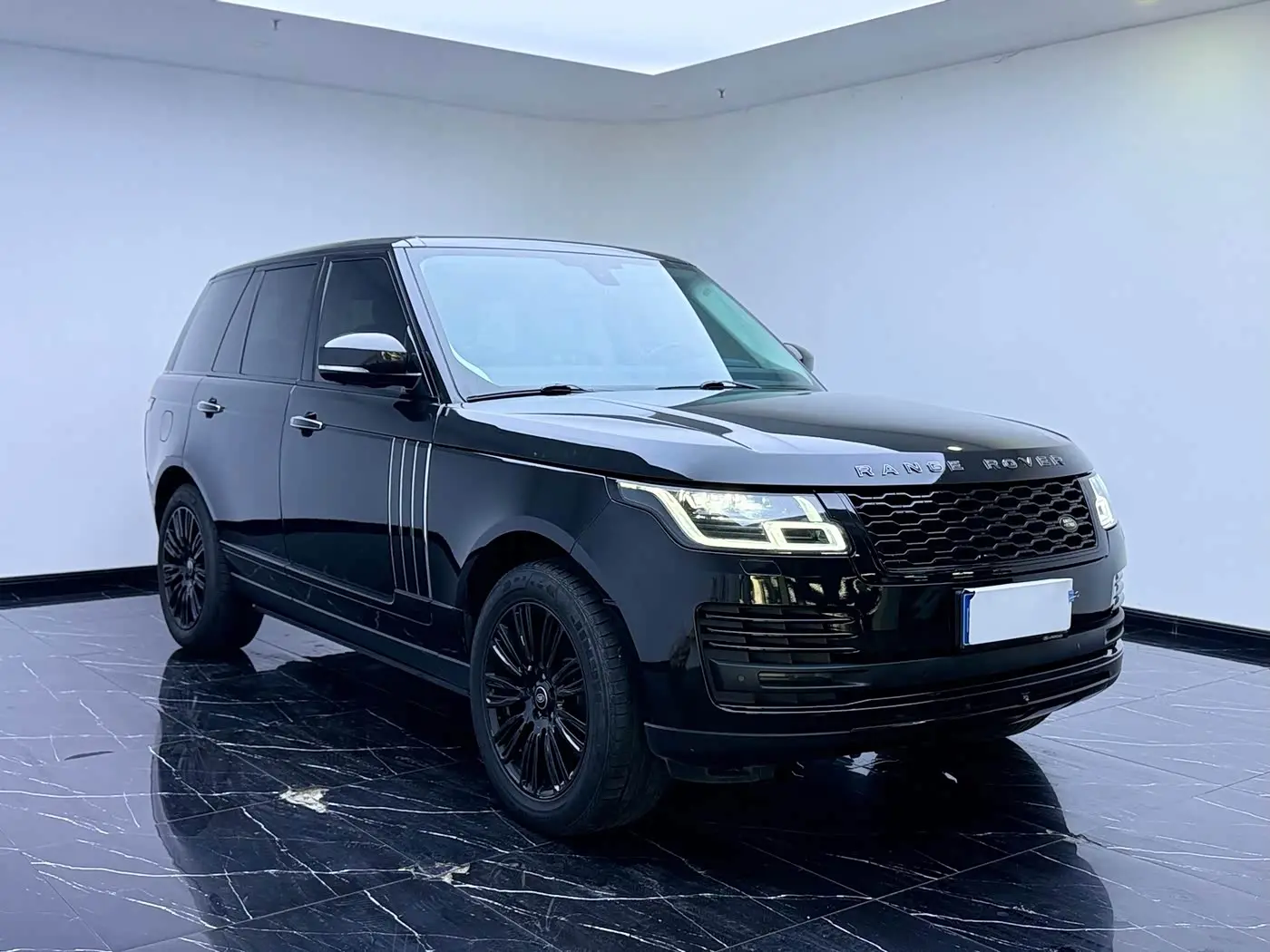 Land Rover Range Rover 2017 — Фото 3/20