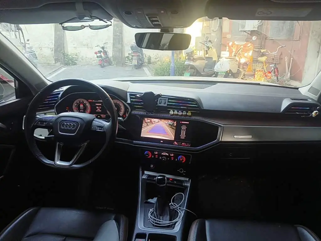 Audi Q3 2023 — Photo 11/12
