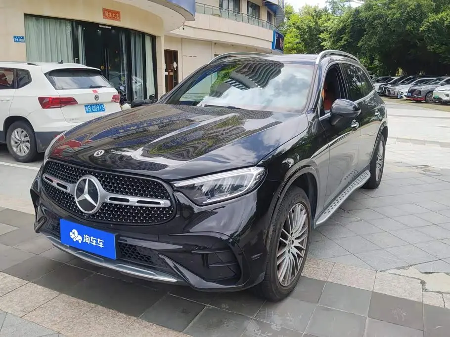 Mercedes-Benz GLC 2024 — Photo 1/16