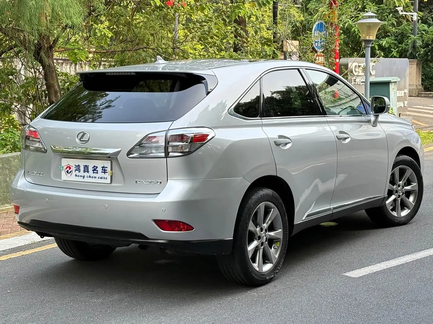 Lexus RX Classic 2011 — Фото 4/20
