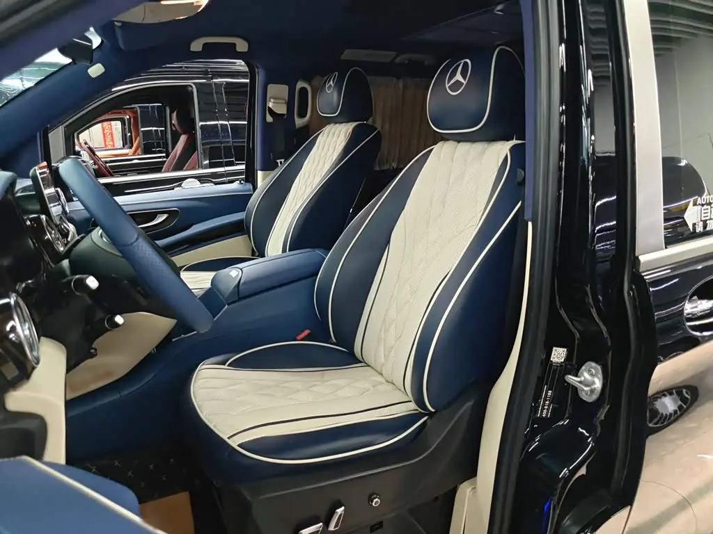 Mercedes-Benz Vito 2022 — Photo 10/20