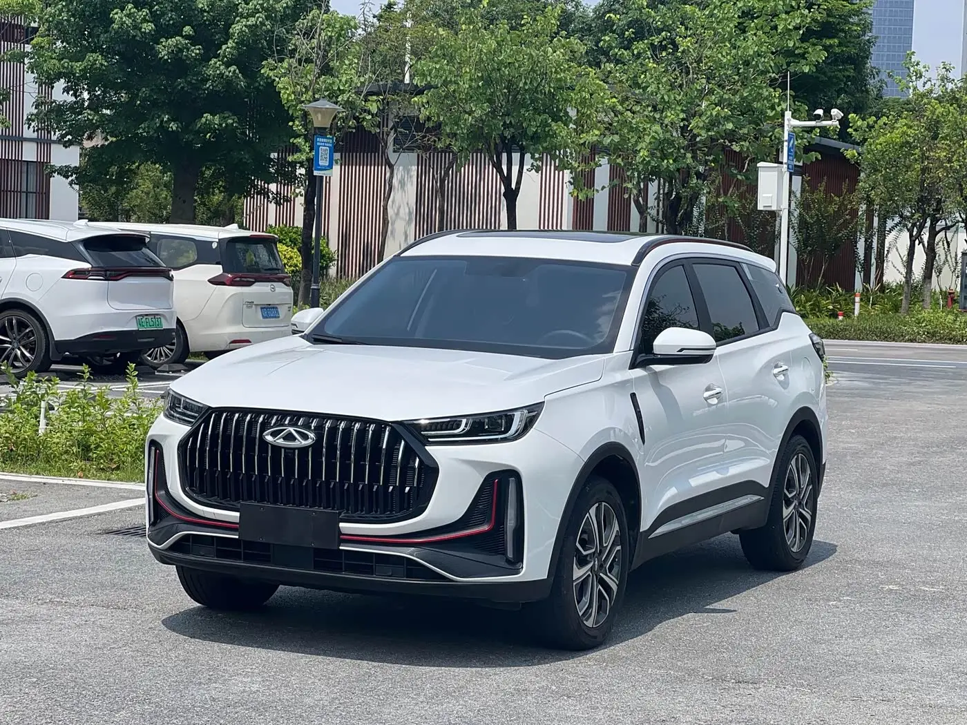 Chery Tiggo 7 PLUS 2024 — Photo 1/19