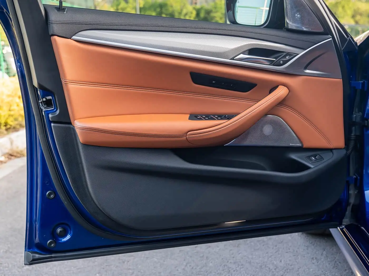 BMW M5 2019 — Фото 15/17