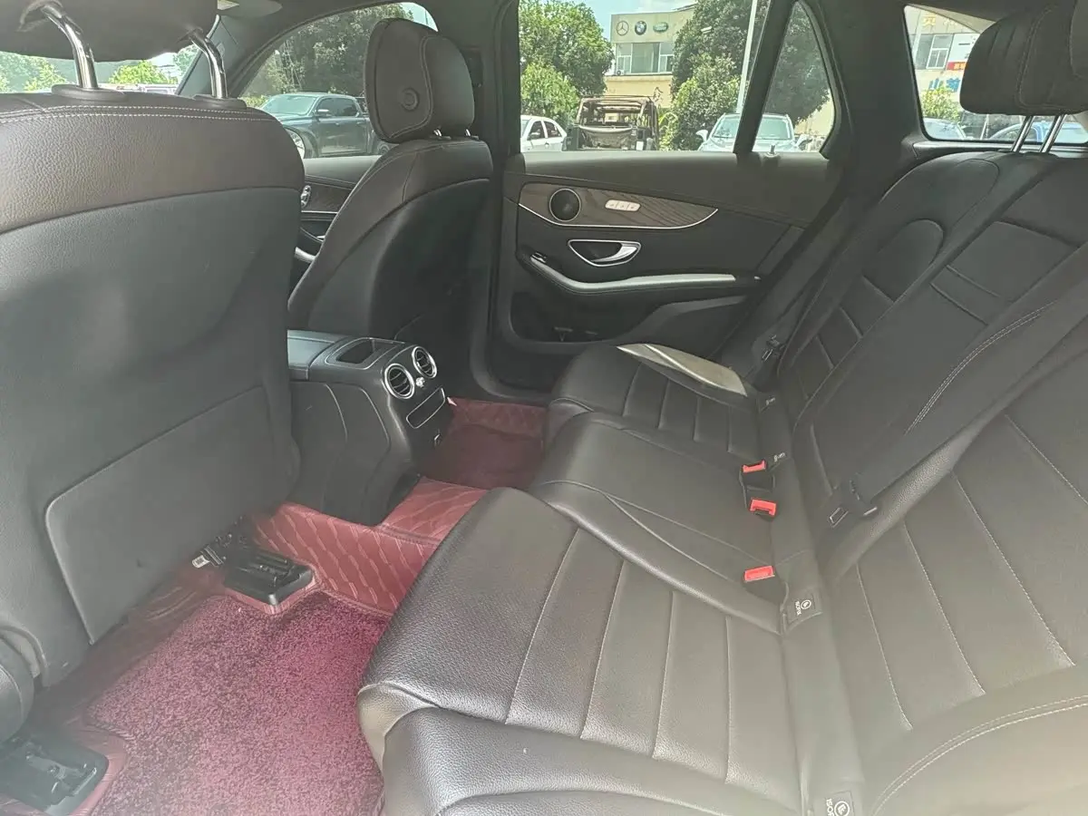Mercedes-Benz GLC 2020 — Photo 5/9