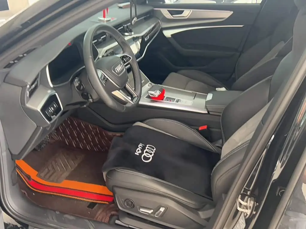Audi A6L 2024 — Photo 12/15