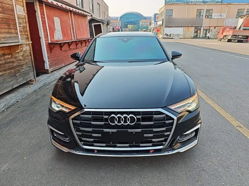 Audi A6L 2020 — Photo 3/20