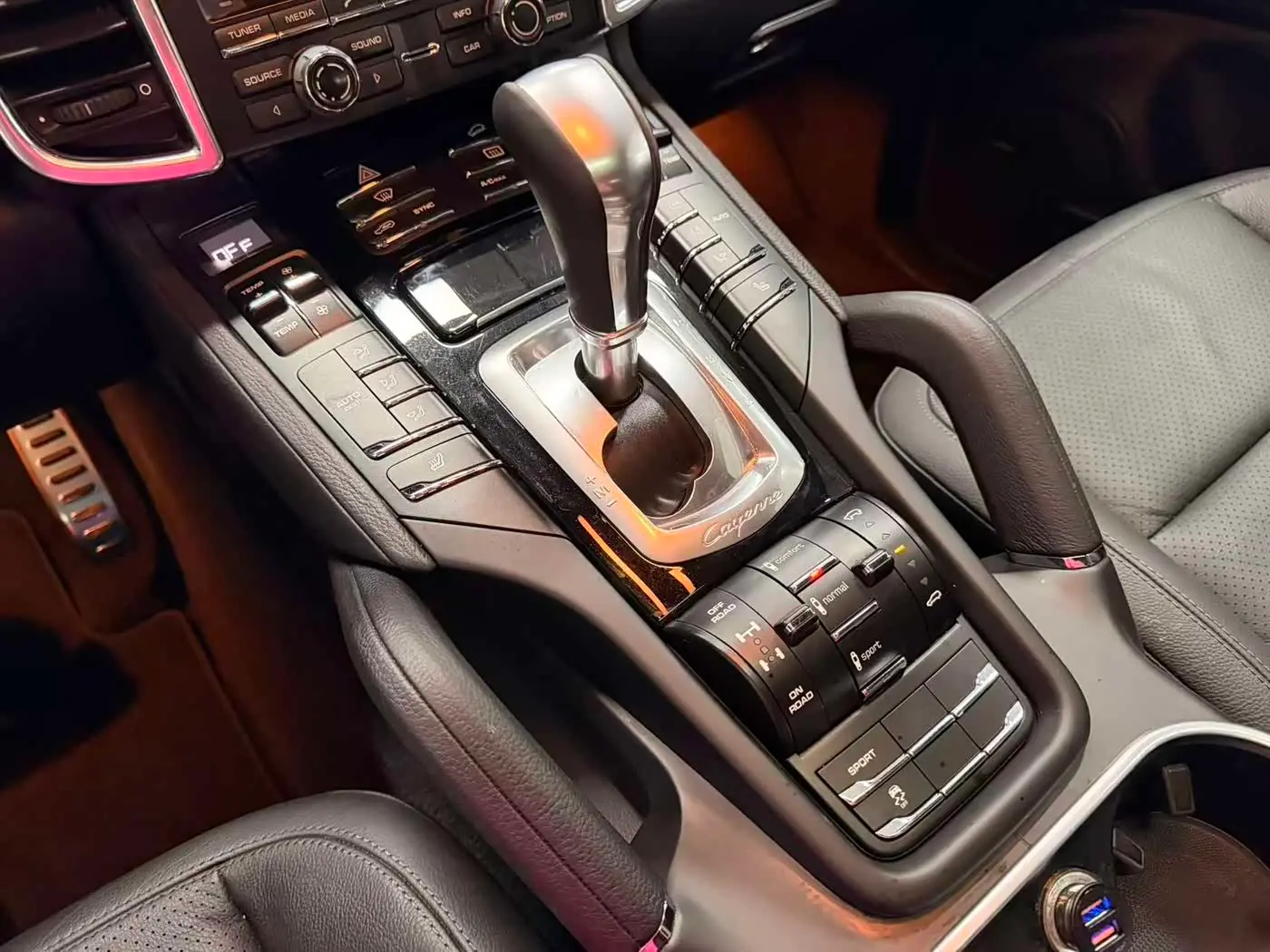 Porsche Cayenne 2014 — Photo 7/18